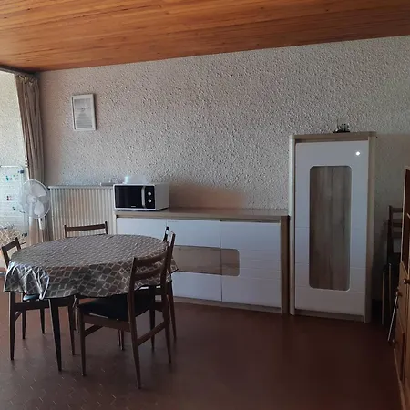 Apartment Deux-pieces 4 Pers. Centre Ajout Recemment Renove - Fr-1-750-93